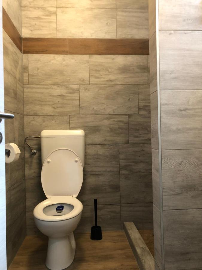 Avas Apartman Miskolc Exterior foto