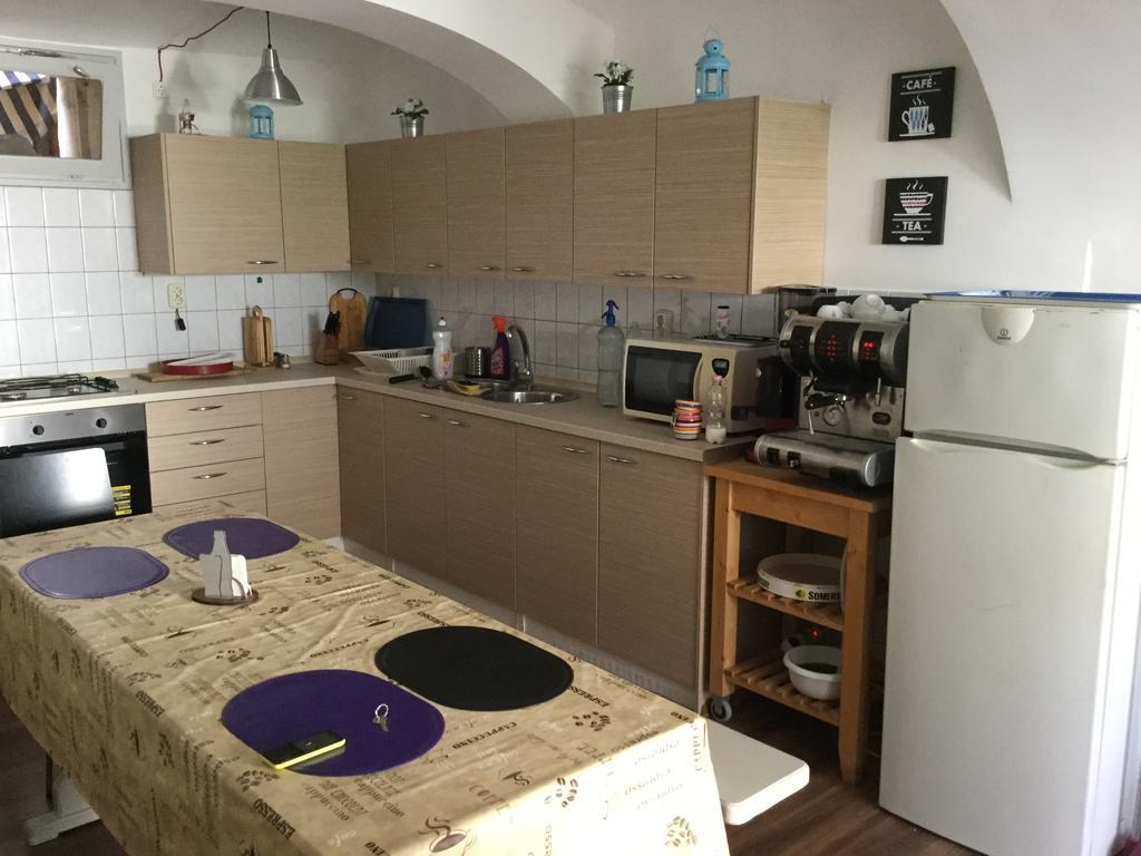 Avas Apartman Miskolc Exterior foto